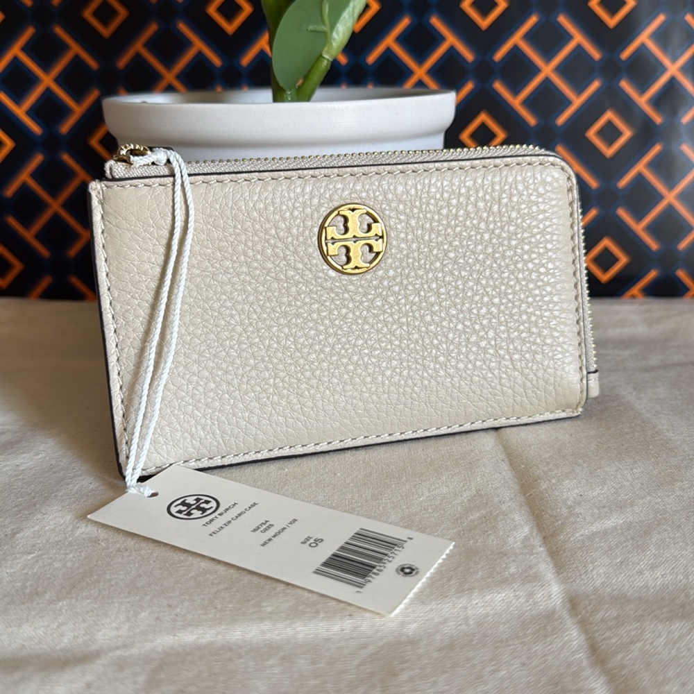 NWT Tory Burch felix zip card case new moon Leather Wallet - Picture 2 of 10